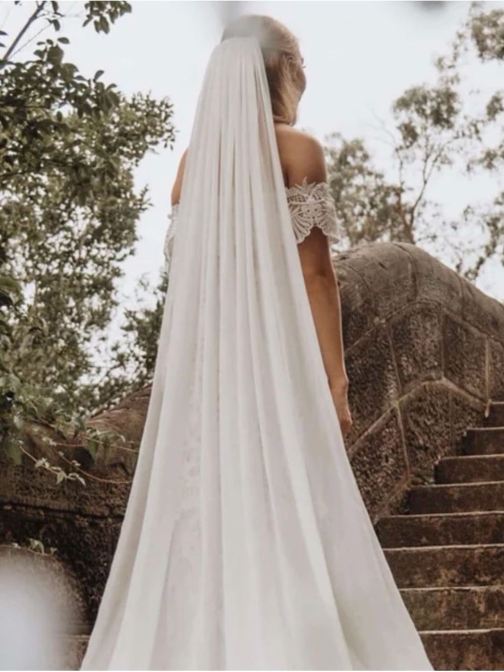 Grace Loves Lace Gabriela Veil